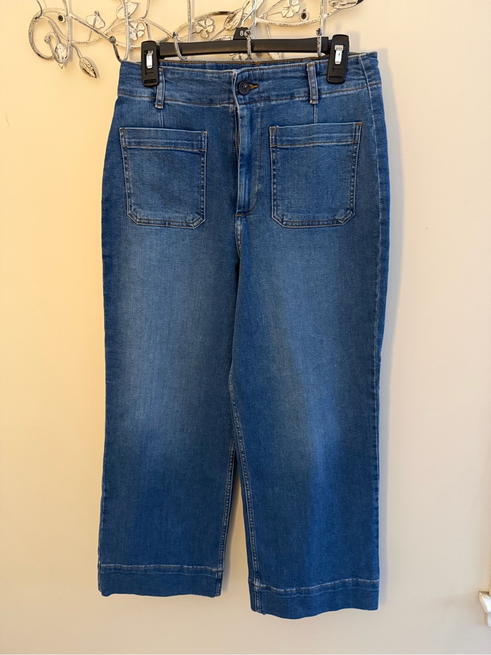 Women’s Mid Wash Blue Ankle Jeans